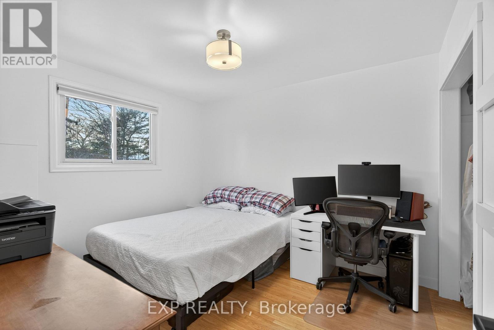 30 Queen Mary Road, Kingston, Ontario  K7M 2A4 - Photo 14 - X12630210