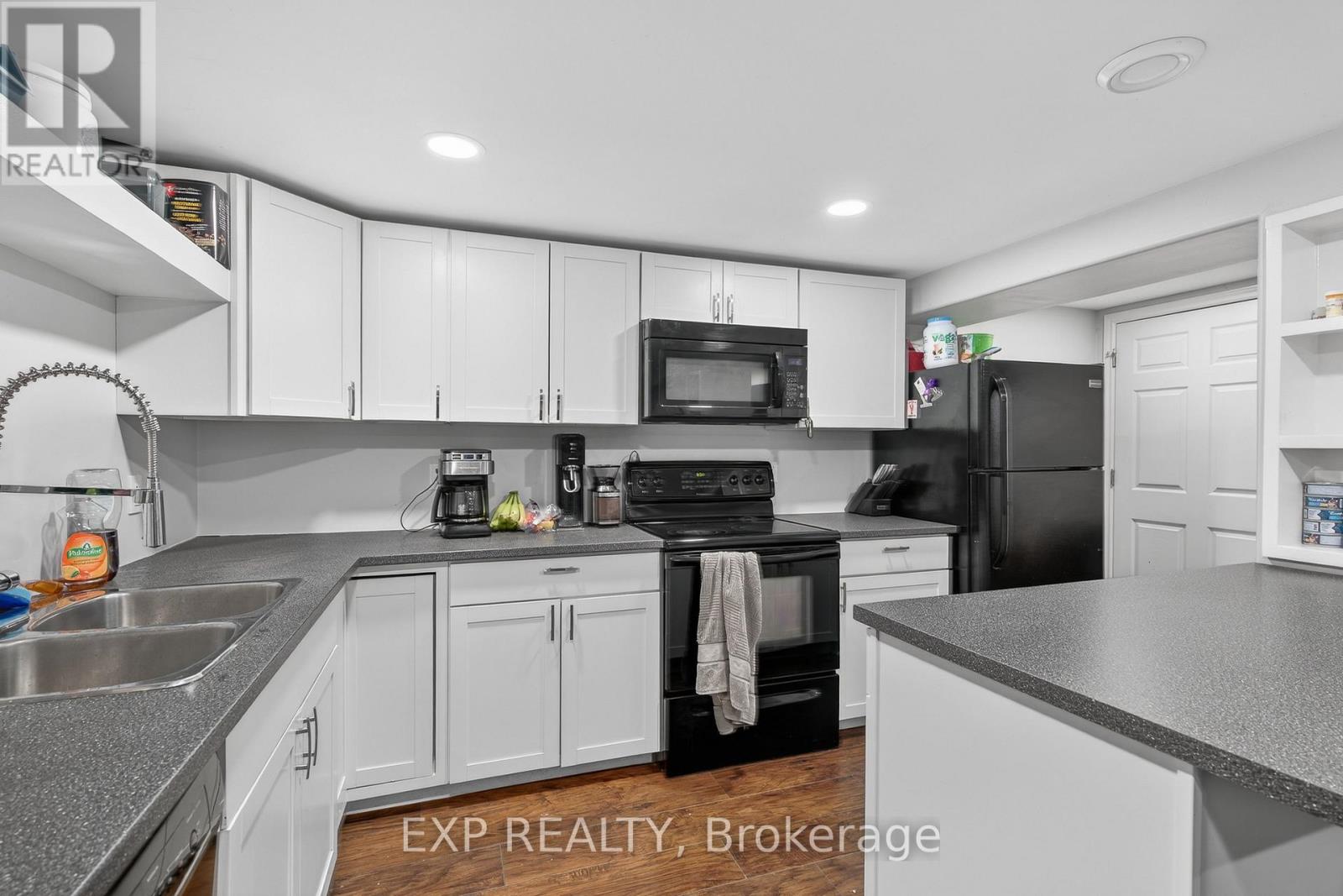 30 Queen Mary Road, Kingston, Ontario  K7M 2A4 - Photo 35 - X12630210