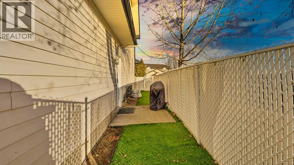 1, 2 Hinshaw Drive, Sylvan Lake, Alberta  T4S 2J2 - Photo 31 - A2272139