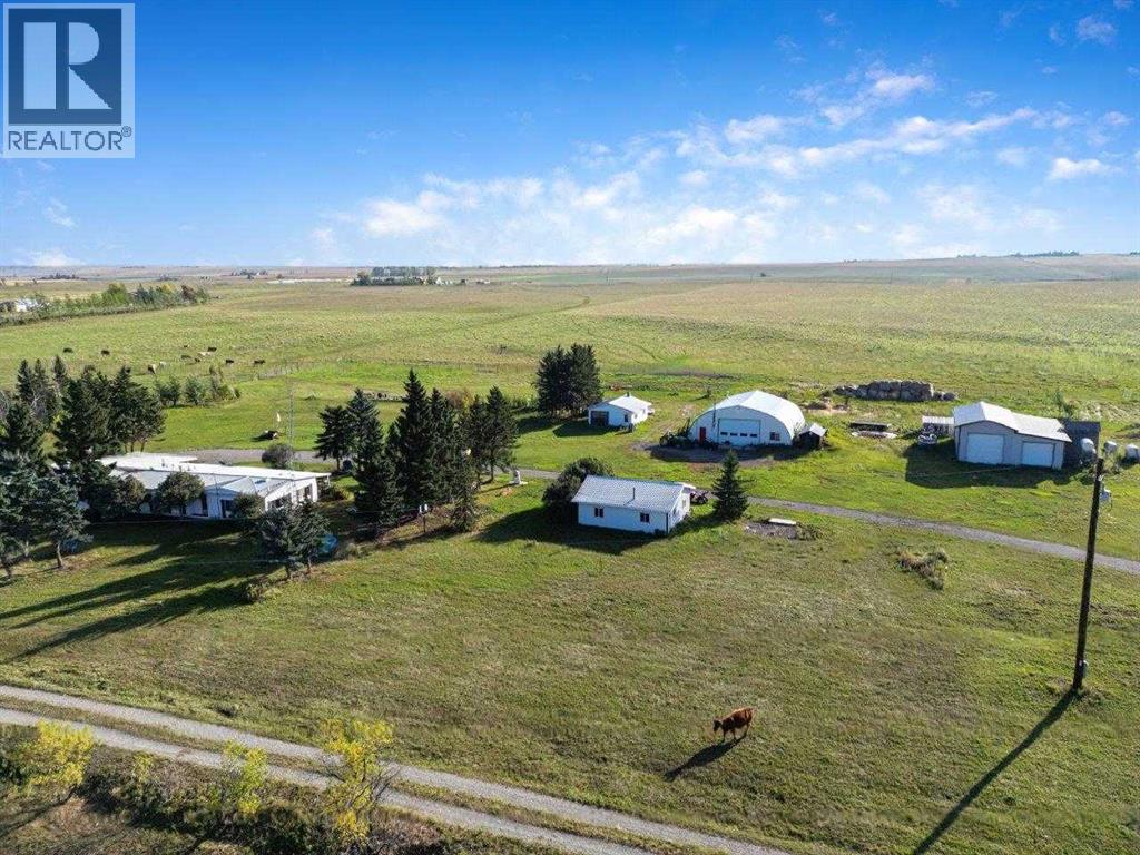 48143 Coal Trail W, Rural Foothills County, Alberta  T1V 1M5 - Photo 2 - A2274038