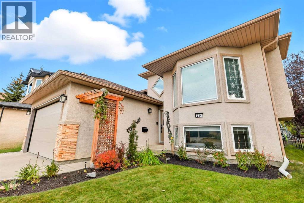224 Sunterra Ridge Place, Cochrane, Alberta  T4C 1W9 - Photo 3 - A2274356
