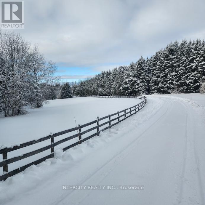 15600 7th Concession Road, King, Ontario L7B 0G4 - Photo 3 - N12157924