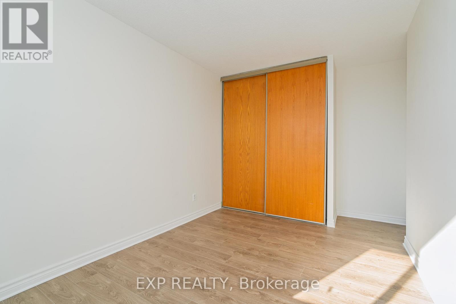 415 - 2000 Jasmine Crescent, Ottawa, Ontario K1J 8K4 - Photo 16 - X12630232