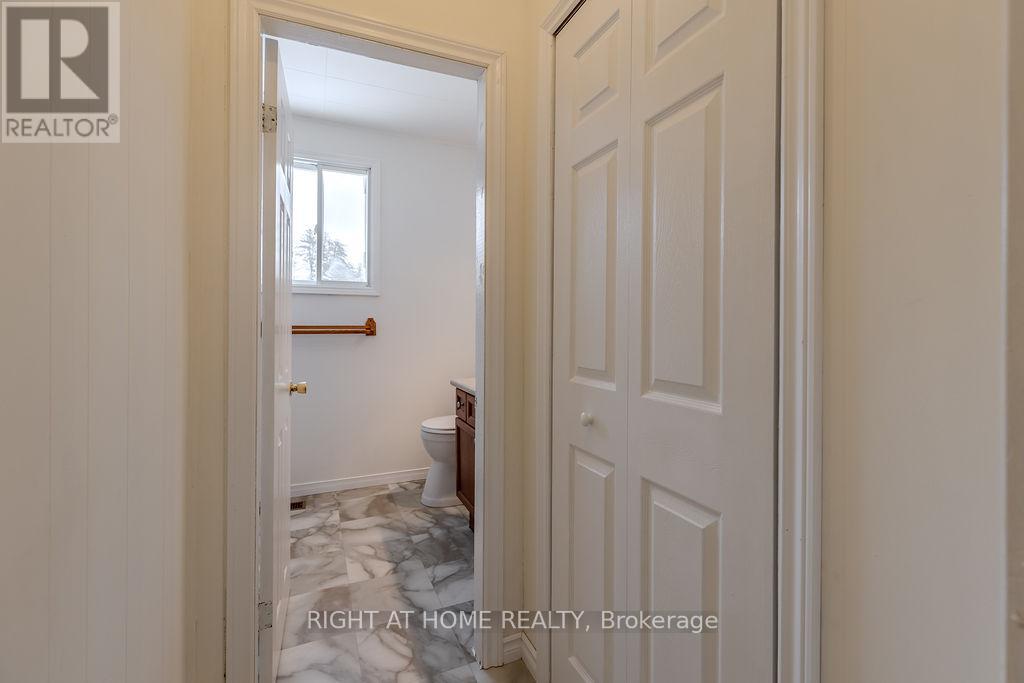 28 Jackpine Street, Madawaska Valley, Ontario K0J 1B0 - Photo 31 - X12630234