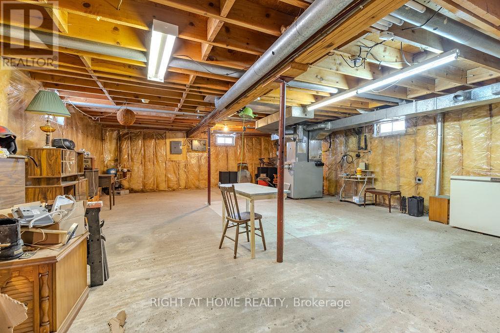 28 Jackpine Street, Madawaska Valley, Ontario K0J 1B0 - Photo 36 - X12630234