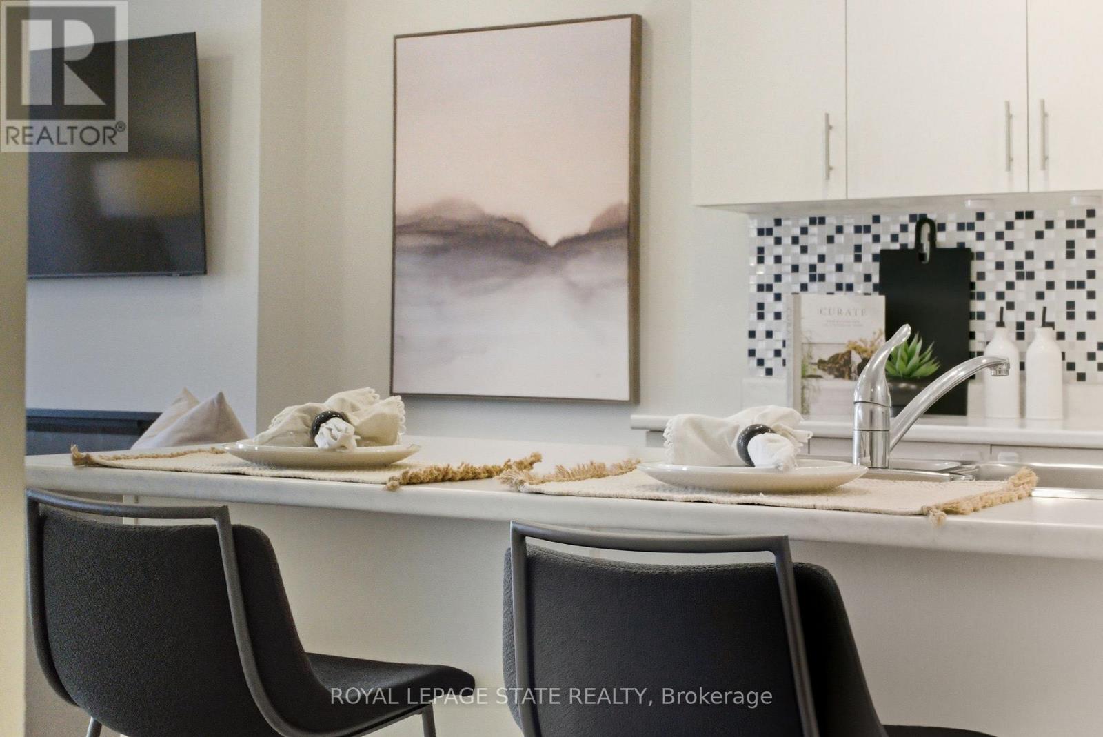 38 - 40 Zinfandel Drive, Hamilton (Fruitland), Ontario  L8E 0L1 - Photo 12 - X12630088