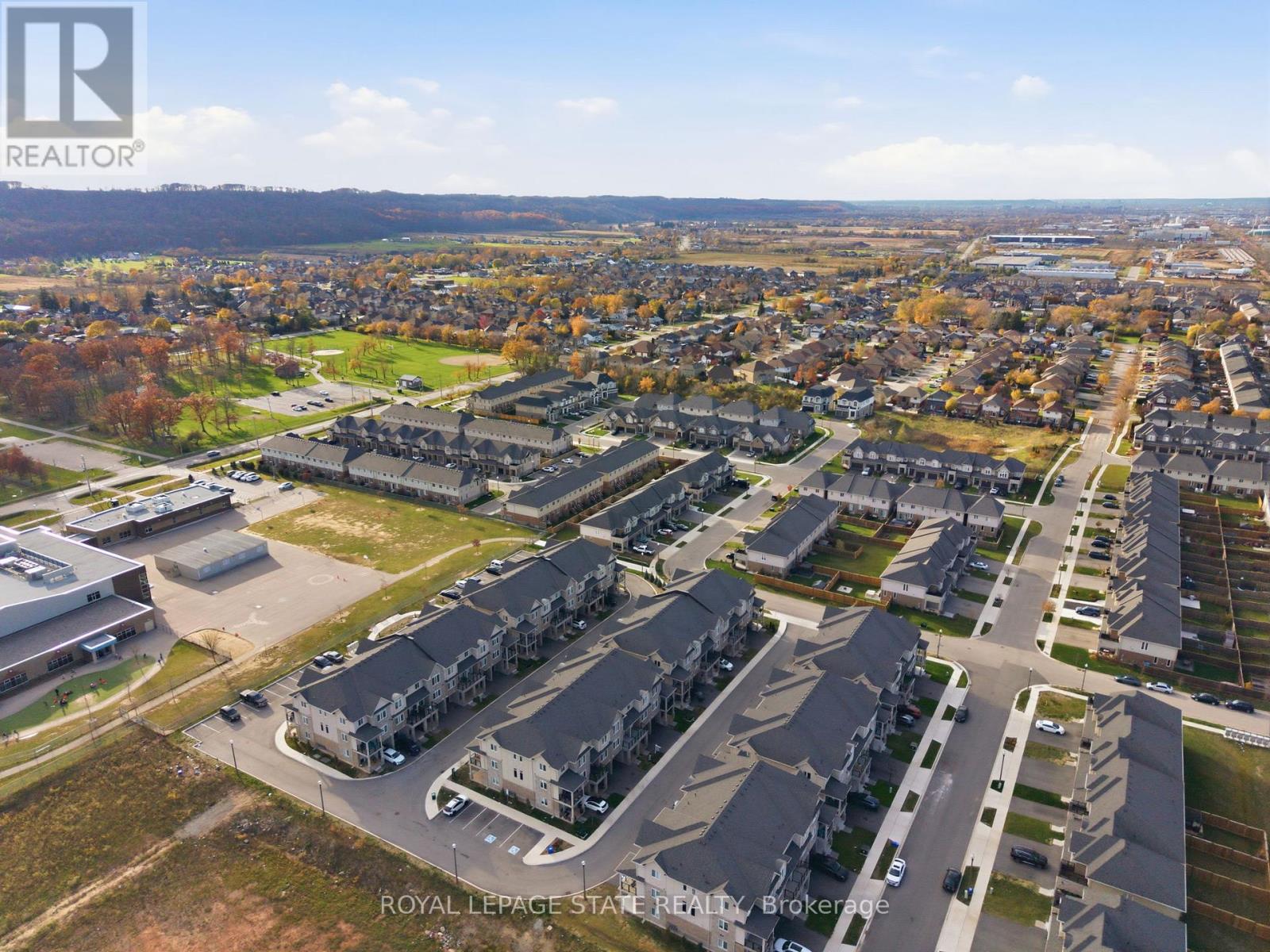 38 - 40 Zinfandel Drive, Hamilton (Fruitland), Ontario  L8E 0L1 - Photo 33 - X12630088