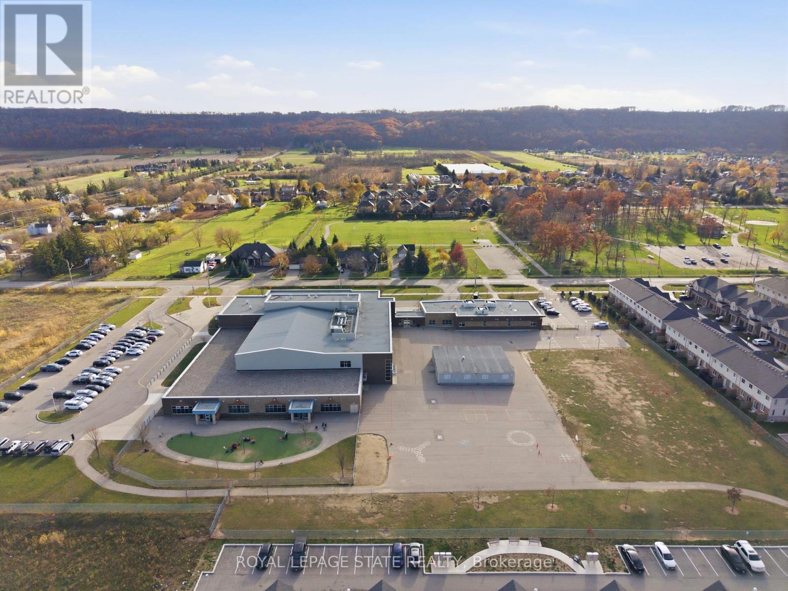 38 - 40 Zinfandel Drive, Hamilton (Fruitland), Ontario  L8E 0L1 - Photo 38 - X12630088