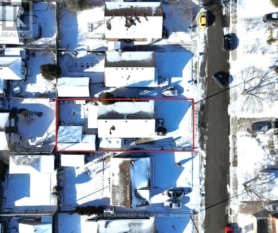 22 Gildea Street, Hamilton, Ontario  L8V 2G7 - Photo 23 - X12630180