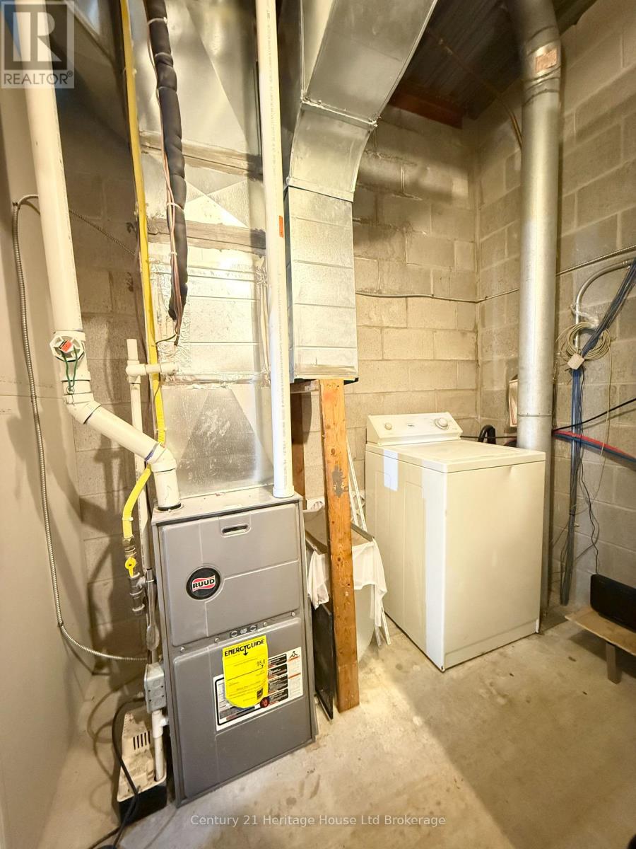 5 - 1033 Pattullo Avenue, Woodstock (Woodstock - South), Ontario  N4V 1C8 - Photo 14 - X12630194