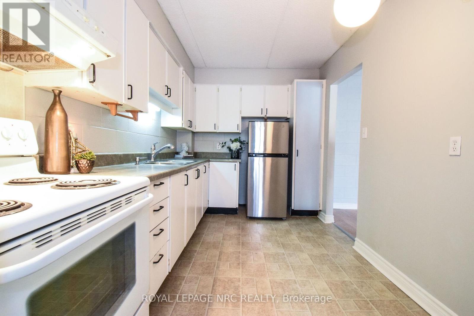 212 - 6 Westlake Lane, St. Catharines, Ontario L2N 5S3 - Photo 15 - X12630196