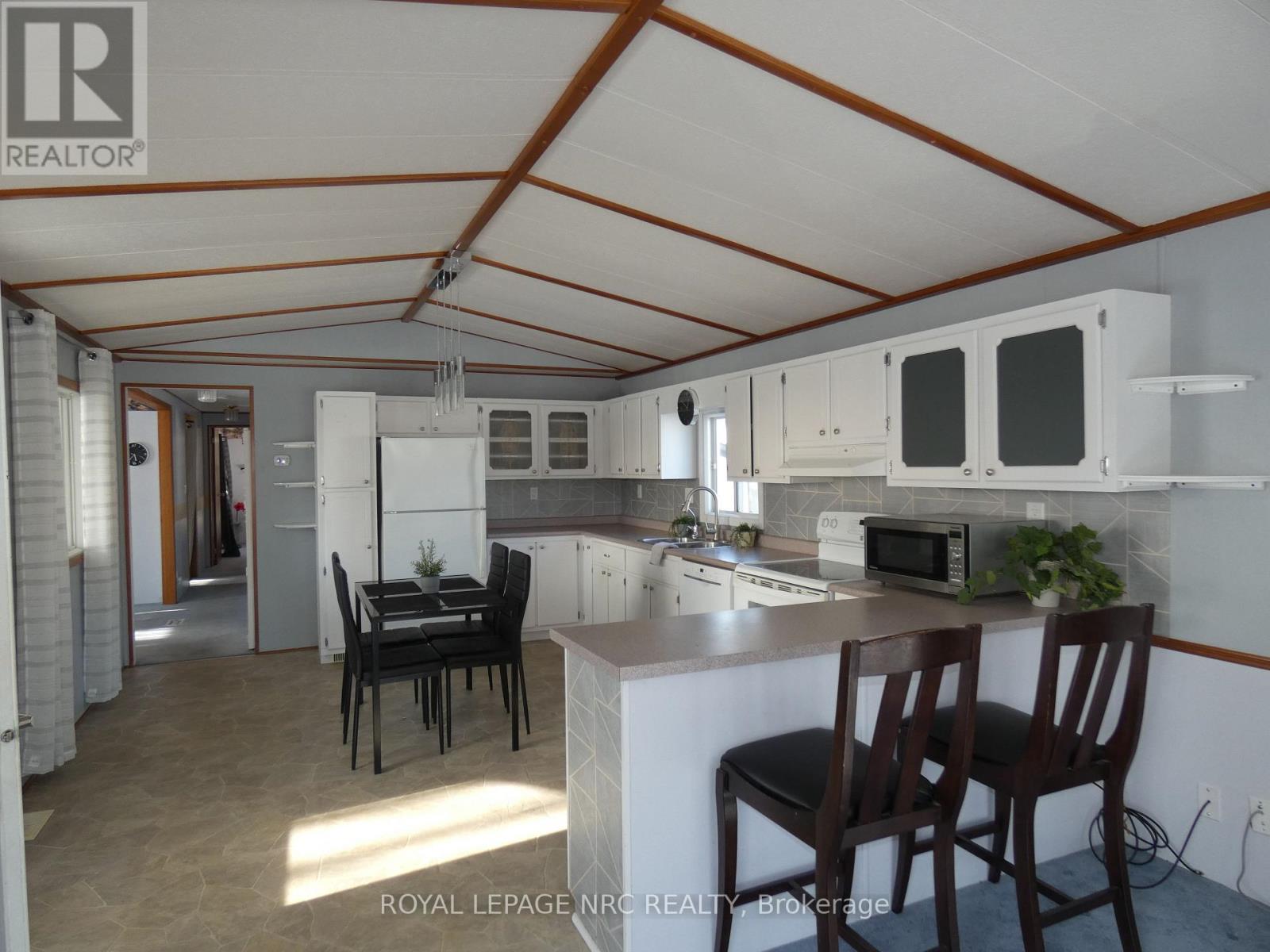 121 - 3033 Townline Road, Fort Erie, Ontario  L0S 1S1 - Photo 7 - X12630212