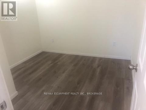 60 Norfolk Street S, Haldimand, Ontario  N3Y 2W1 - Photo 8 - X12630230