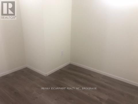 60 Norfolk Street S, Haldimand, Ontario  N3Y 2W1 - Photo 9 - X12630230