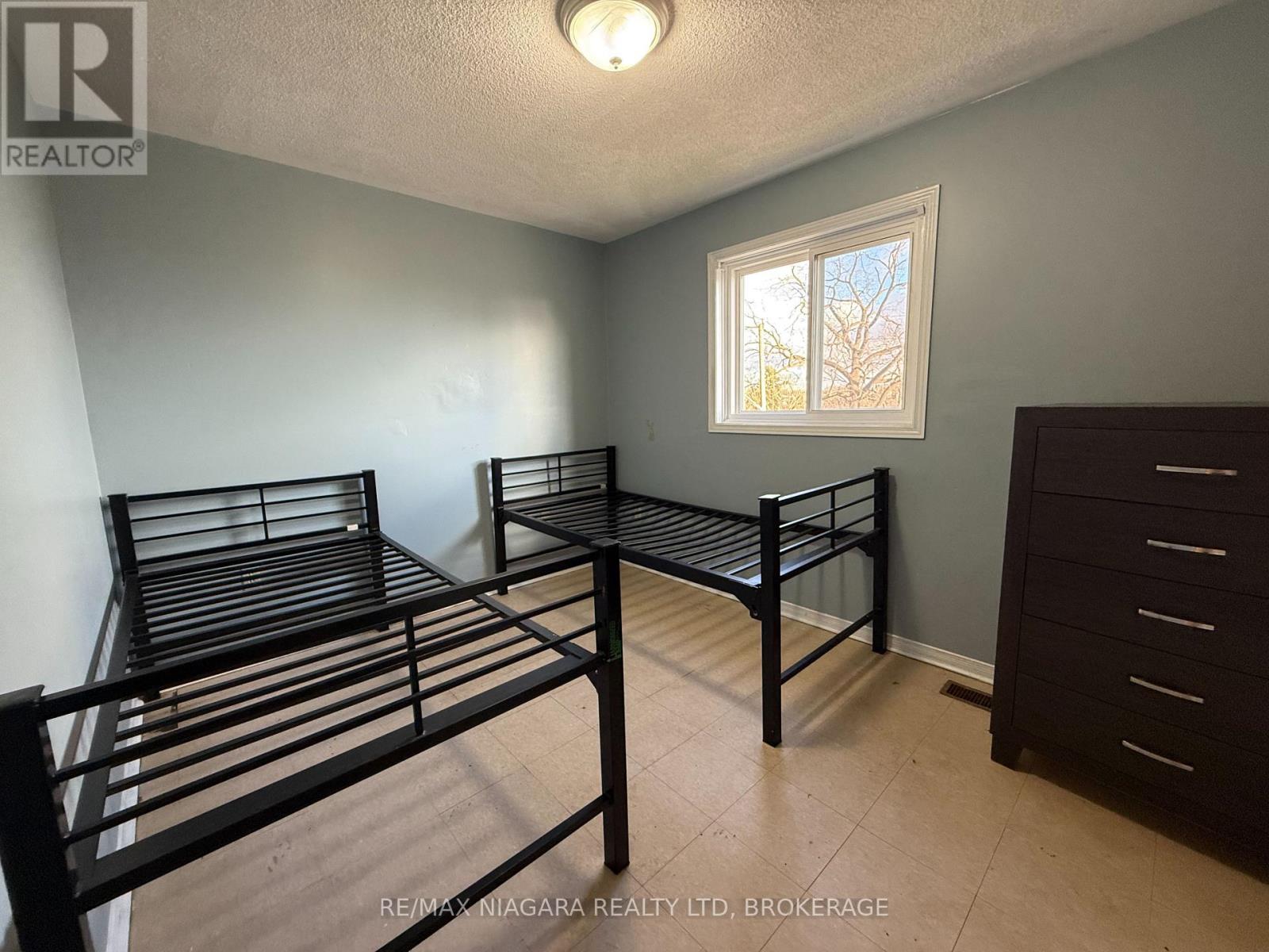 5519 Ontario Avenue, Niagara Falls, Ontario  L2E 3S4 - Photo 12 - X12630318