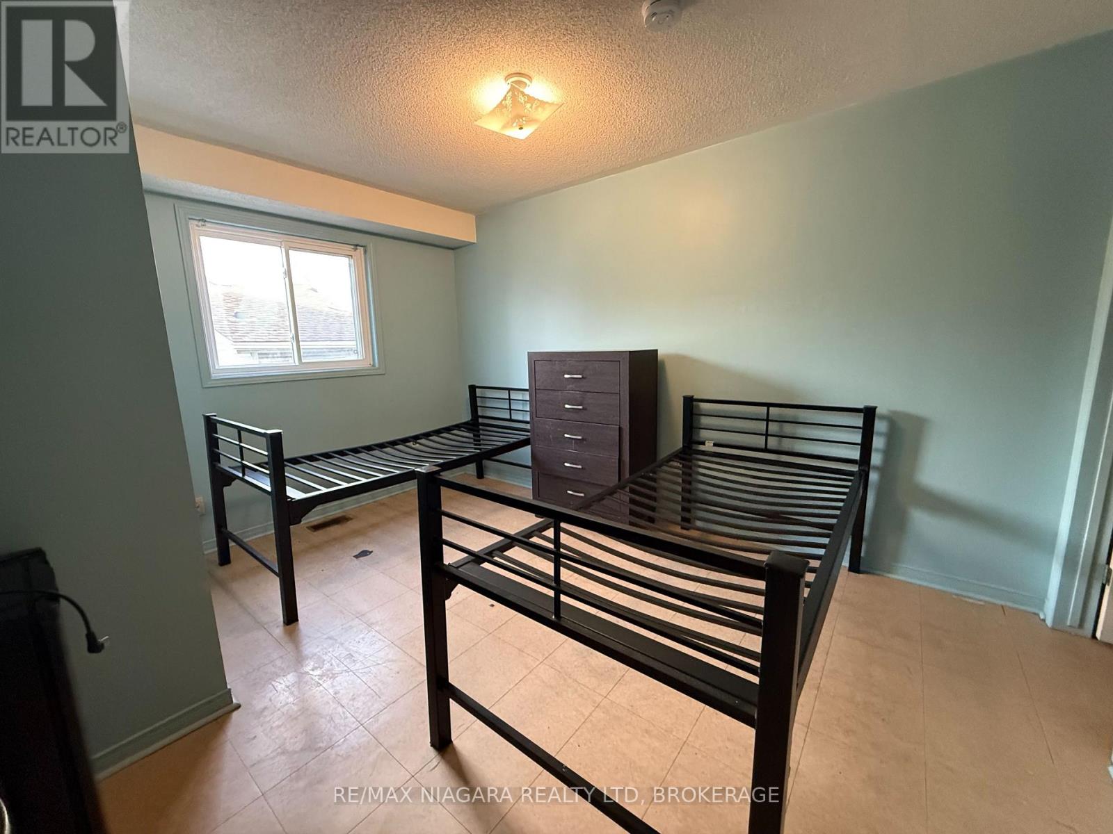 5519 Ontario Avenue, Niagara Falls, Ontario  L2E 3S4 - Photo 31 - X12630318