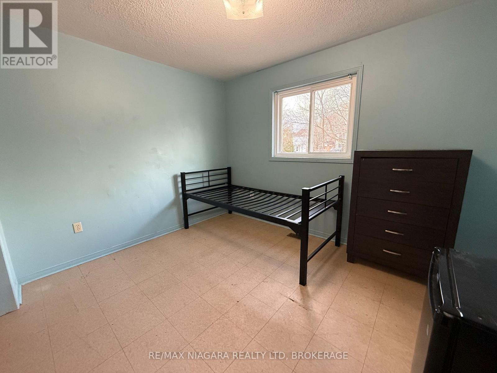 5519 Ontario Avenue, Niagara Falls, Ontario  L2E 3S4 - Photo 35 - X12630318