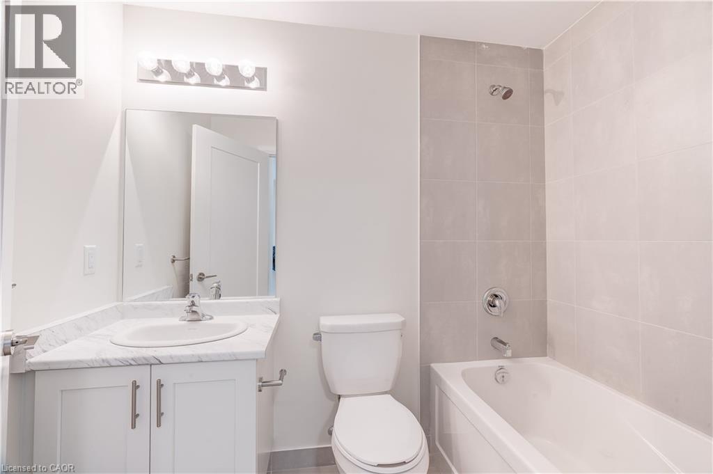 16 Concord Place Unit# 804, Grimsby, Ontario  L3M 0J1 - Photo 6 - 40793683