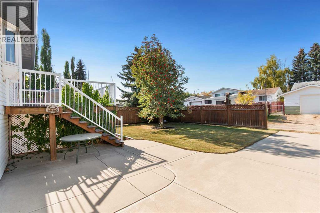 15 Sierra Road, Olds, Alberta  T4H 1X4 - Photo 37 - A2258680