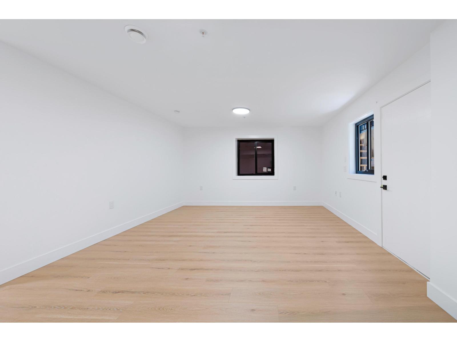 7637 197 Street, Langley, British Columbia  V2Y 3T4 - Photo 15 - R3073528