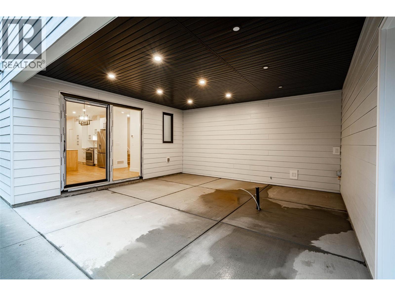 2231 Richter Street Kelowna Photo 25 2231 Richter Street Kelowna Photo 25