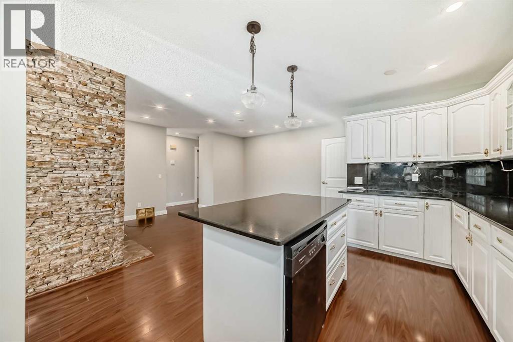 130 Braniff Crescent Sw, Calgary, Alberta  T2W 2M4 - Photo 10 - A2269587