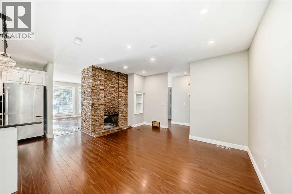 130 Braniff Crescent Sw, Calgary, Alberta  T2W 2M4 - Photo 15 - A2269587