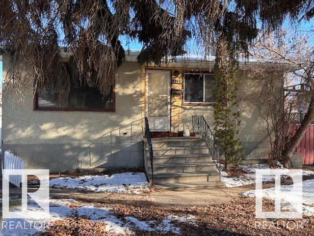 12125 40 St Nw, Edmonton, Alberta  T5W 2L4 - Photo 1 - E4468030