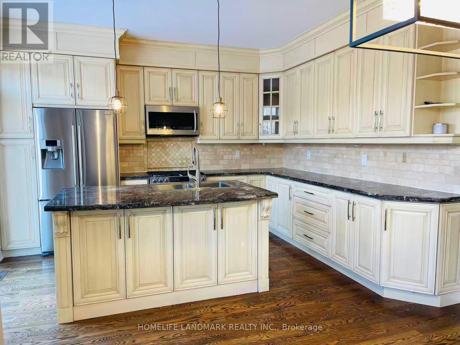 1268 Jezero Crescent, Oakville, Ontario  L6H 0B5 - Photo 5 - W12614676