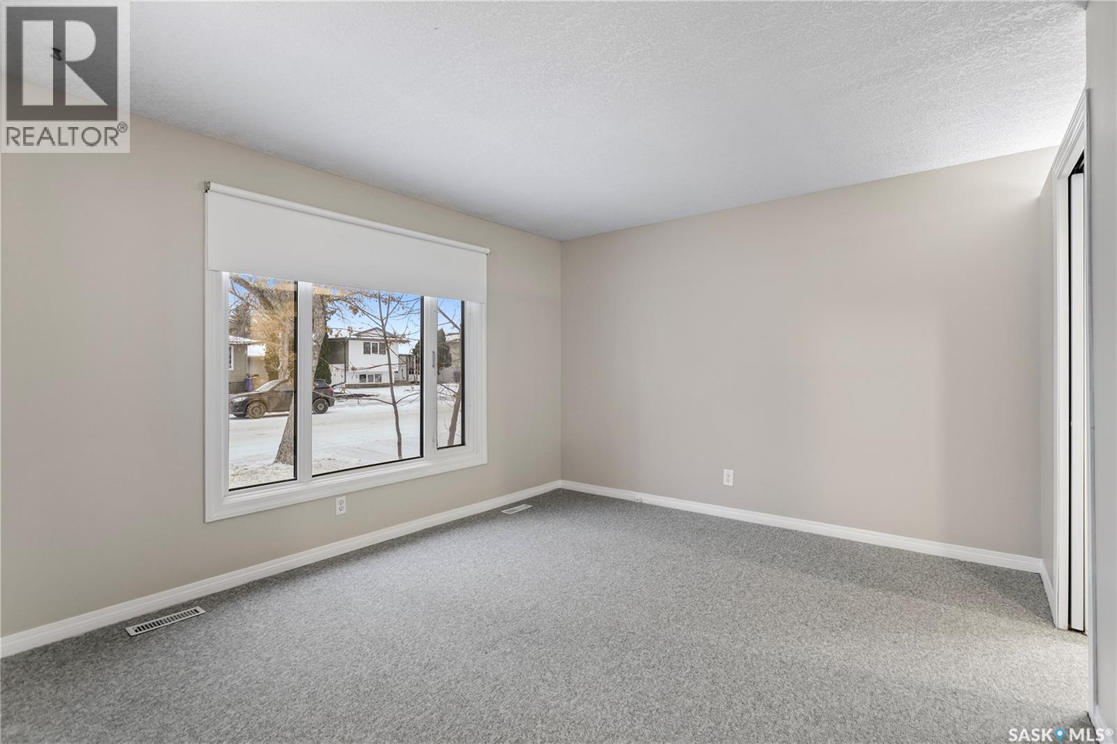 311 Habkirk Drive, Regina, Saskatchewan  S4S 6A9 - Photo 13 - SK025578