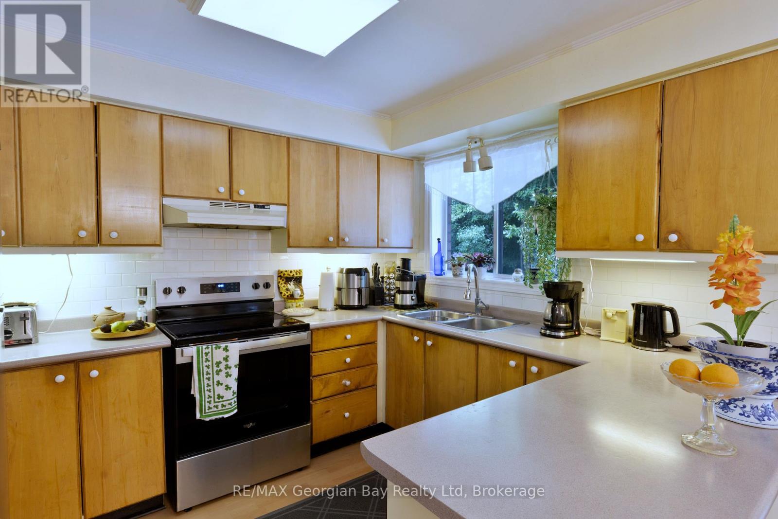 1057 Dina Crescent, Midland, Ontario  L4R 5C6 - Photo 12 - S12337671