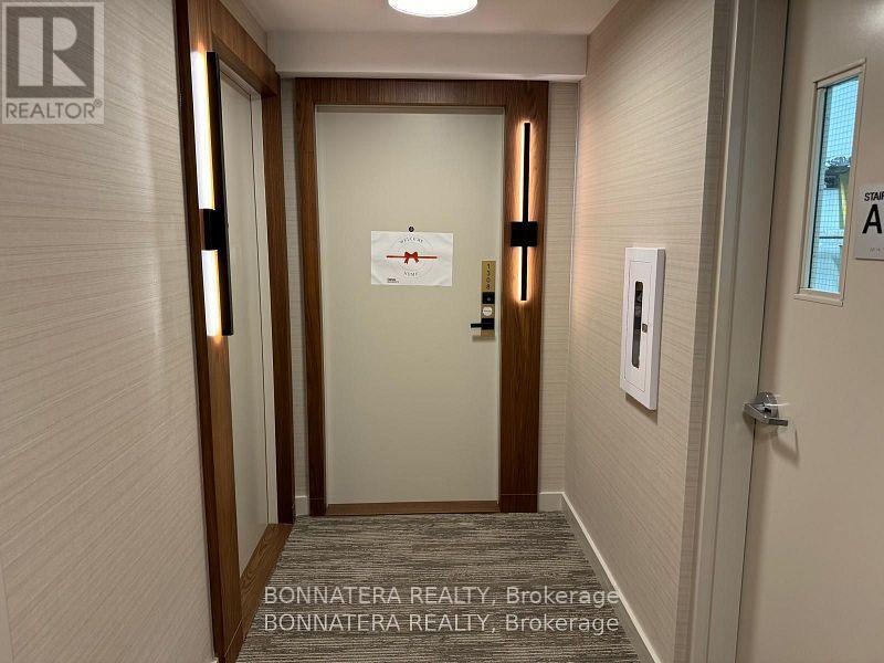 1308 - 327 King Street W, Toronto (Waterfront Communities), Ontario  M5V 0W7 - Photo 3 - C12630198