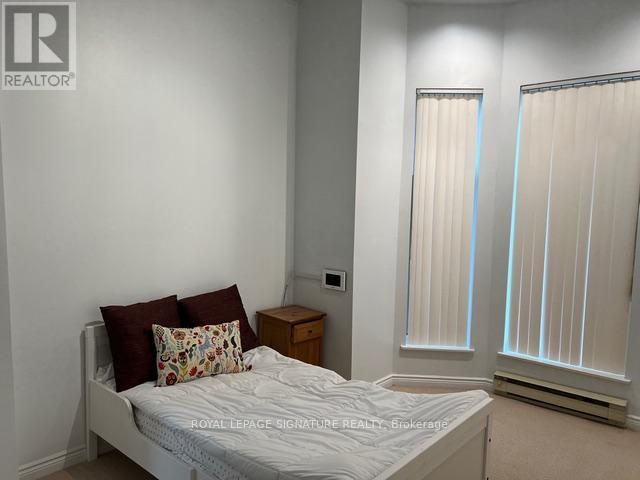 B - 208 Carlton Street, Toronto (Cabbagetown-South St. James Town), Ontario  M5A 2L1 - Photo 12 - C12630272