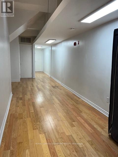 B - 208 Carlton Street, Toronto (Cabbagetown-South St. James Town), Ontario  M5A 2L1 - Photo 22 - C12630272