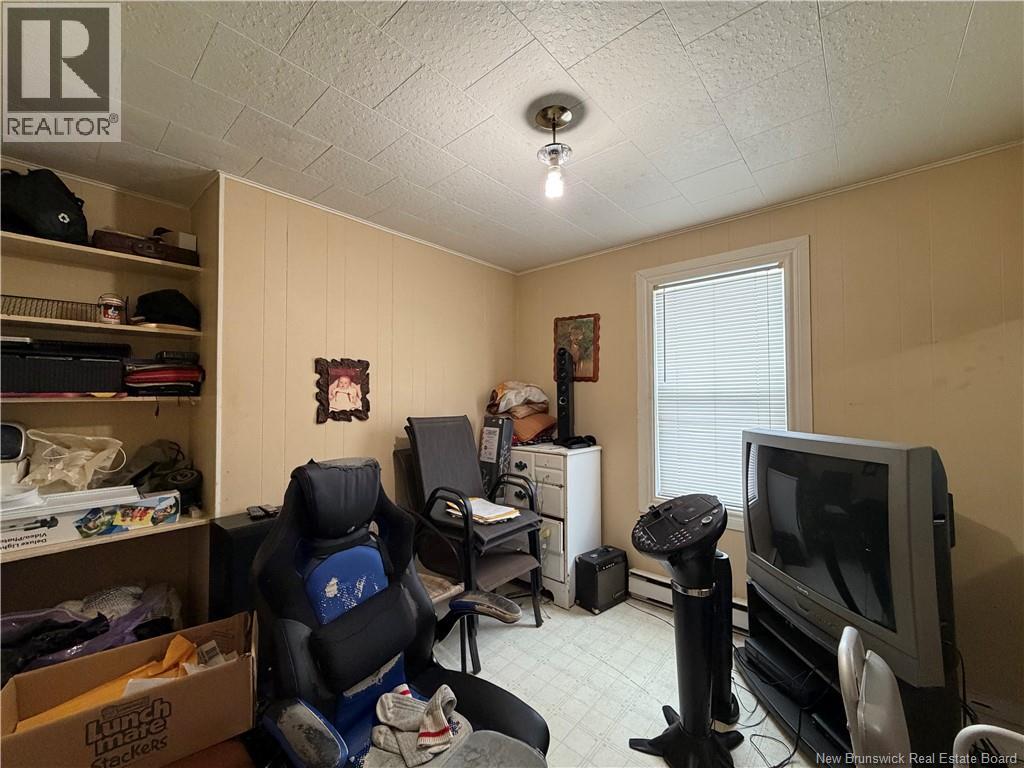 246 Rue Acadie, Beresford, New Brunswick  E8K 2E7 - Photo 8 - NB131235