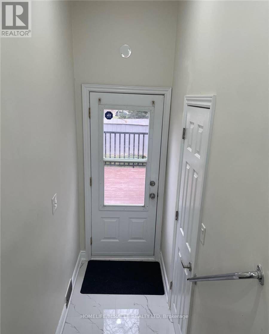 77 GUELPH STREET, Oshawa, Ontario