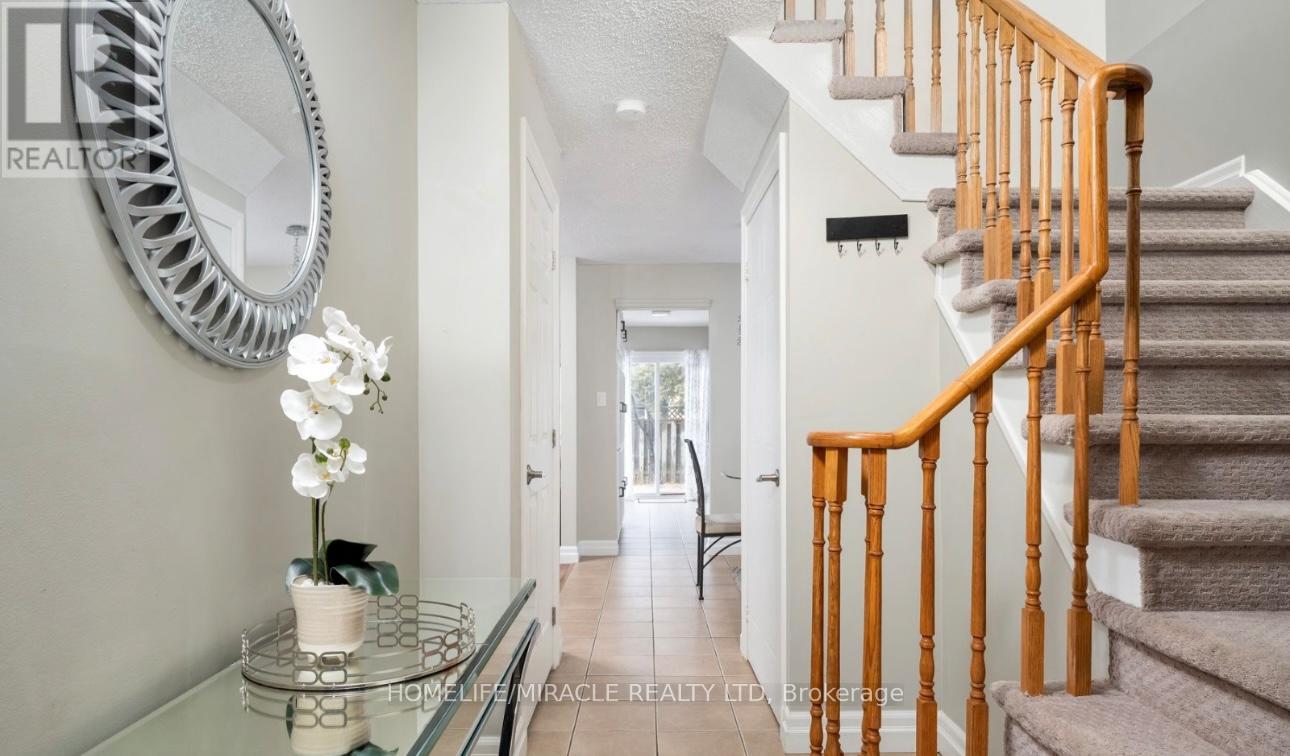 44 Glovers Road, Oshawa, Ontario  L1G 3X9 - Photo 3 - E12630328