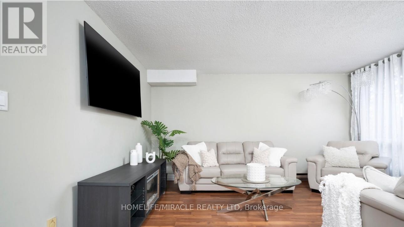 44 Glovers Road, Oshawa, Ontario  L1G 3X9 - Photo 5 - E12630328