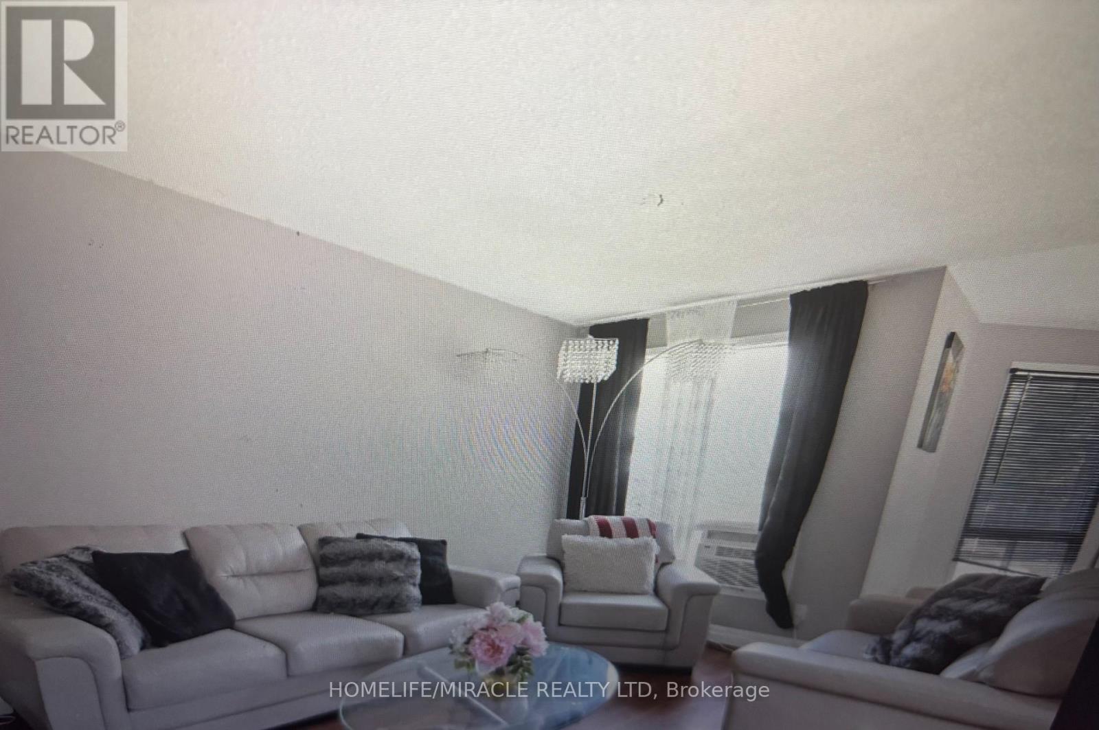 44 Glovers Road, Oshawa, Ontario  L1G 3X9 - Photo 6 - E12630328