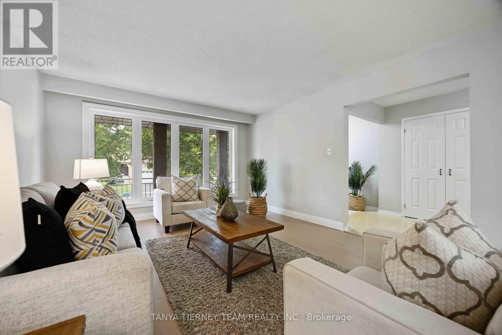 54 Chester Crescent, Scugog, Ontario  L9L 1K7 - Photo 2 - E12630330