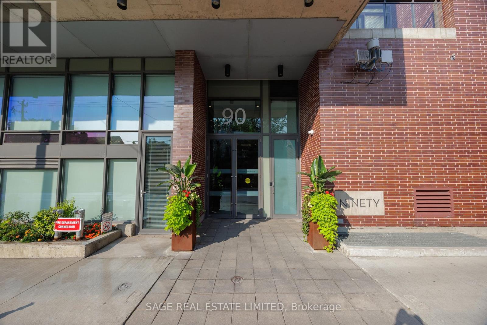 207 - 90 BROADVIEW AVENUE, Toronto, Ontario