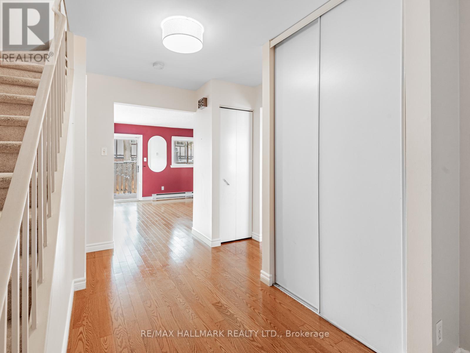 405 - 11 Reith Way, Markham, Ontario  L3T 5C6 - Photo 8 - N12630308