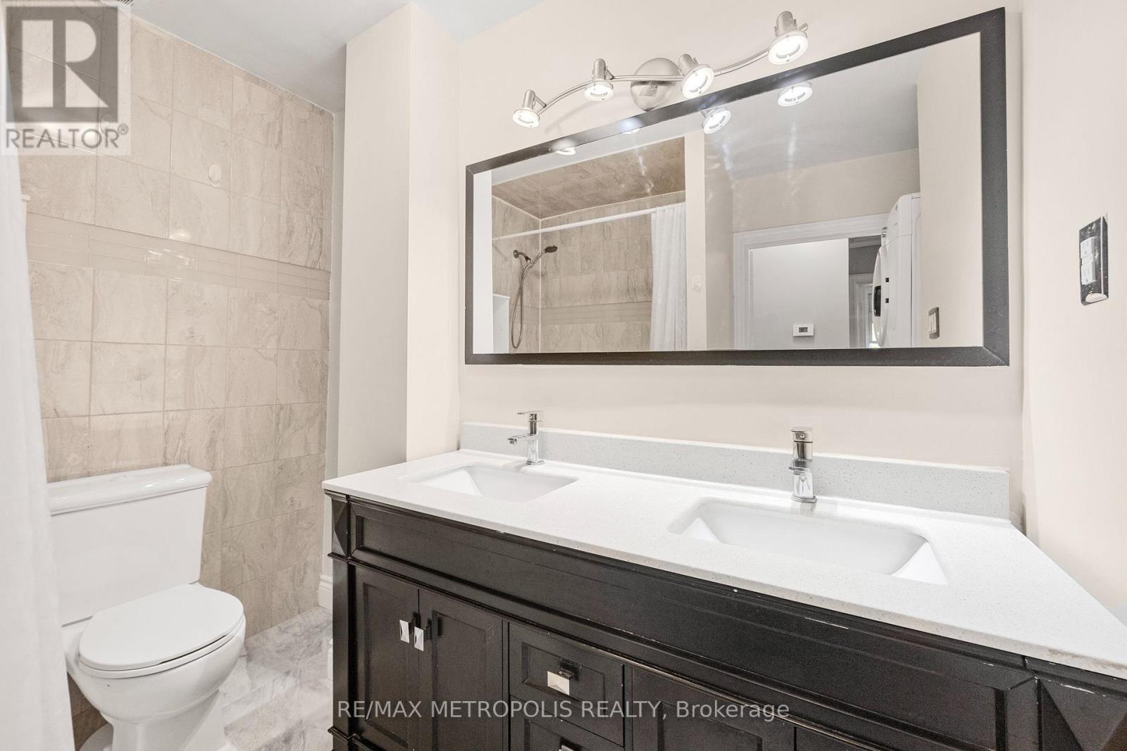 Main - 228 Penn Avenue S, Newmarket (Bristol-London), Ontario  L3Y 2S5 - Photo 21 - N12630312