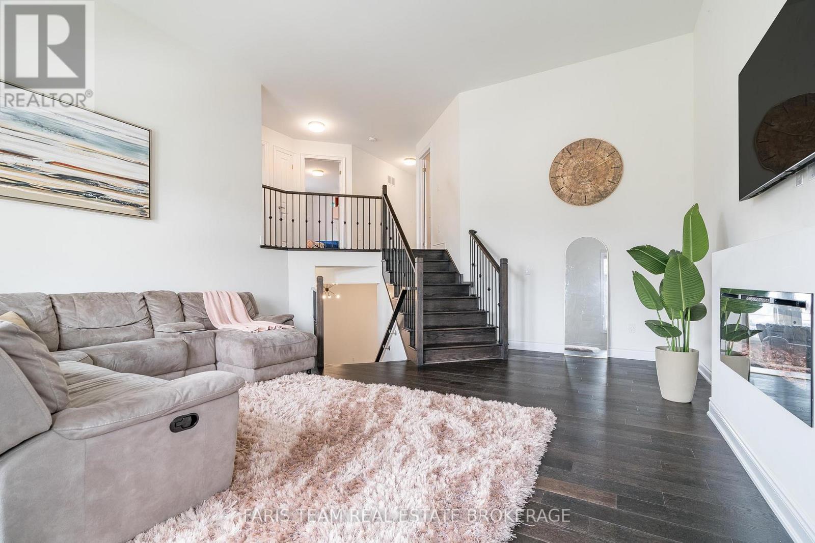 1425 Blackmore Street, Innisfil, Ontario  L9S 0P2 - Photo 23 - N12482256