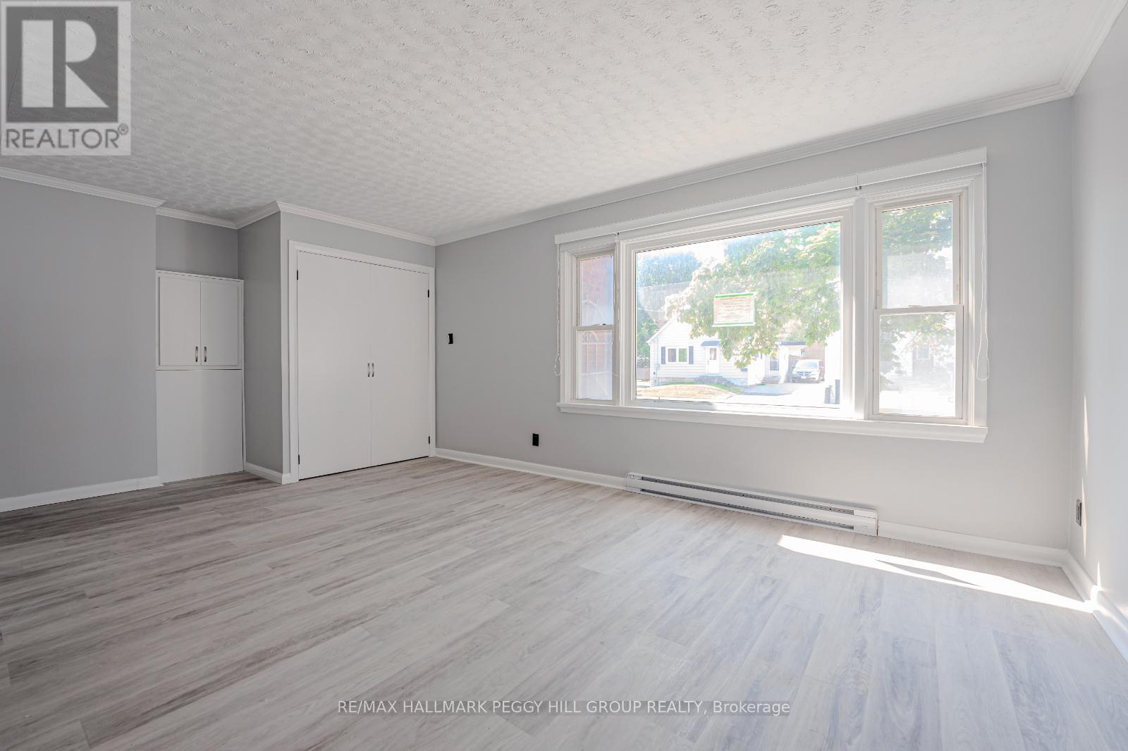 3 - 76 John Street, Barrie (Lakeshore), Ontario  L4N 2K3 - Photo 4 - S12630222