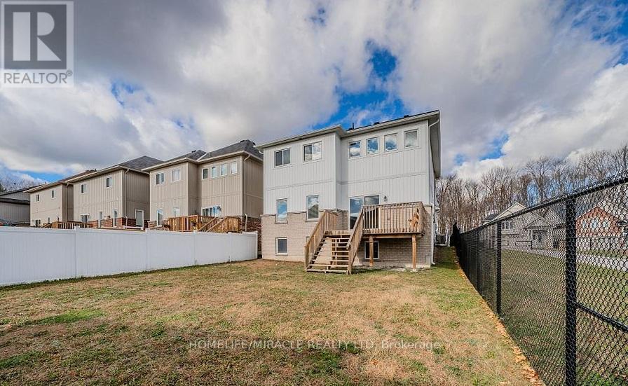 242 Diana Drive, Orillia, Ontario  L3V 0E2 - Photo 2 - S12630236