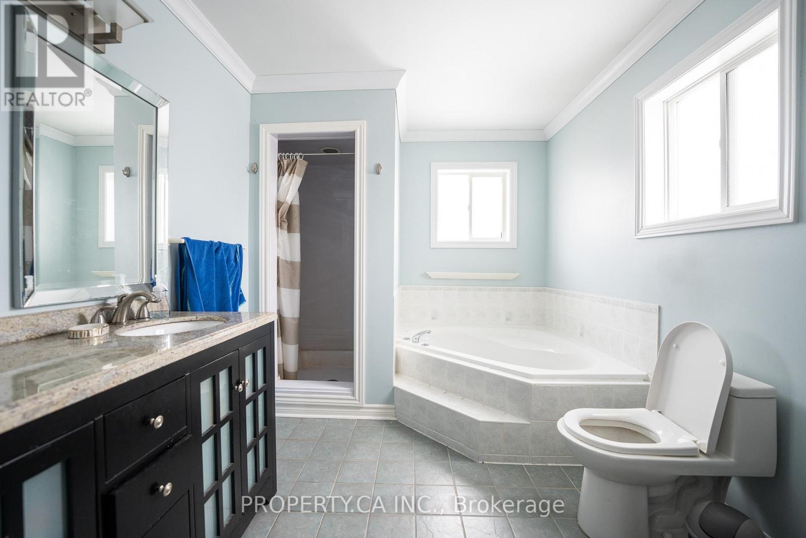 12 Wice Road, Barrie (Holly), Ontario  L4N 8R9 - Photo 11 - S12630258