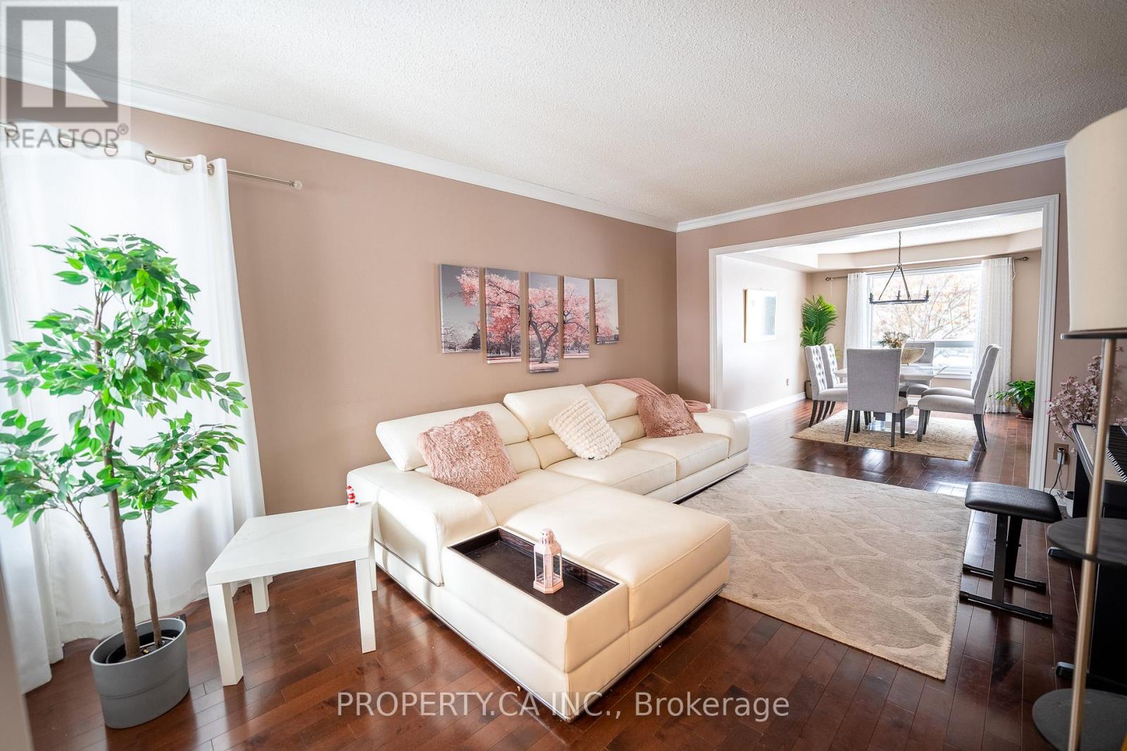 12 Wice Road, Barrie (Holly), Ontario  L4N 8R9 - Photo 3 - S12630258