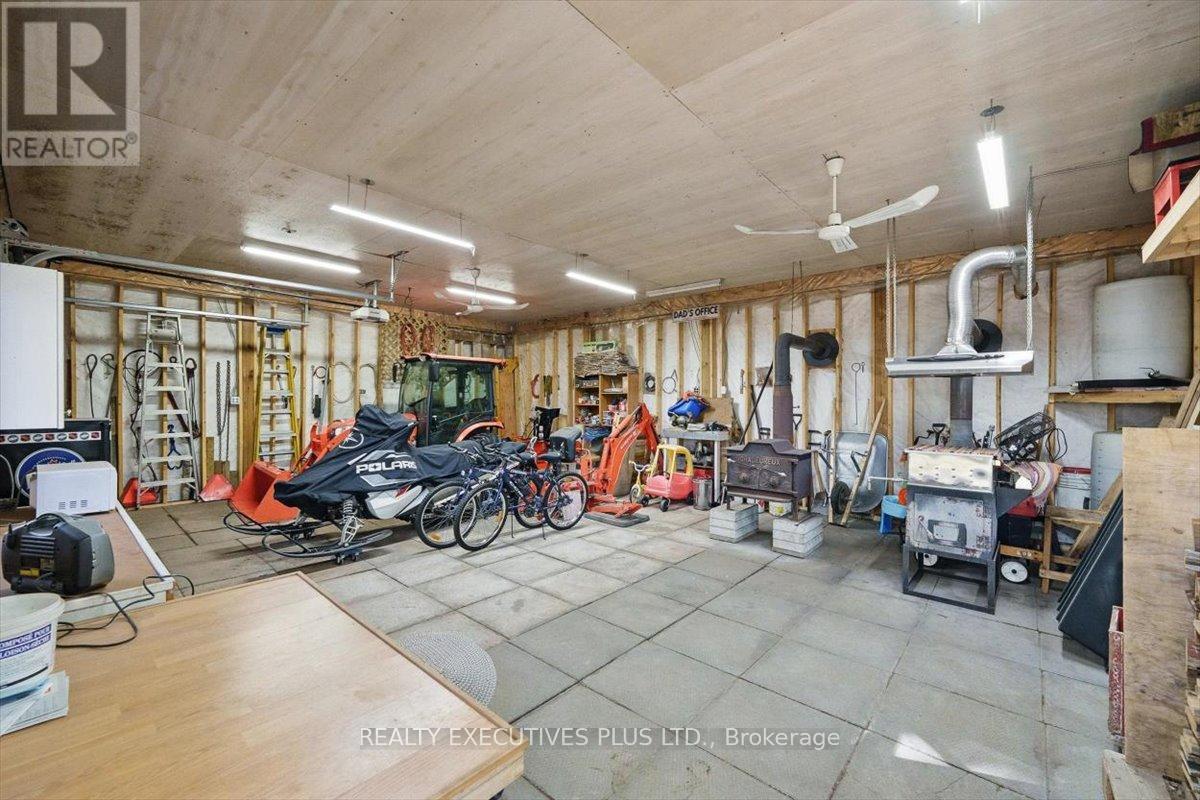 2935 Baseline Road, Clarence-Rockland, Ontario  K0A 3N0 - Photo 41 - X12113646