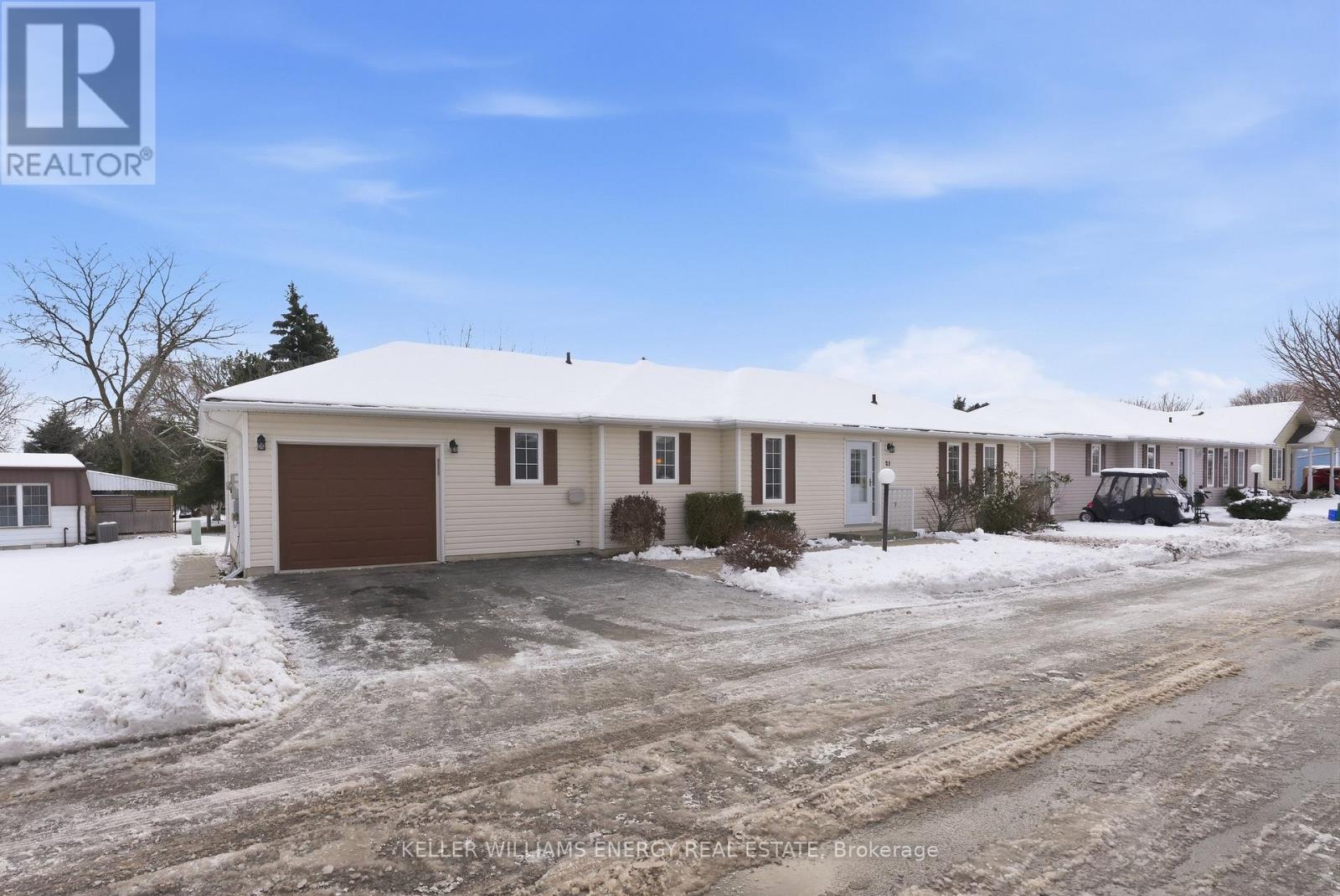 21 Heritage Lane, Clarington (Newcastle), Ontario L1B 1A5 - Photo 1 - E12630380